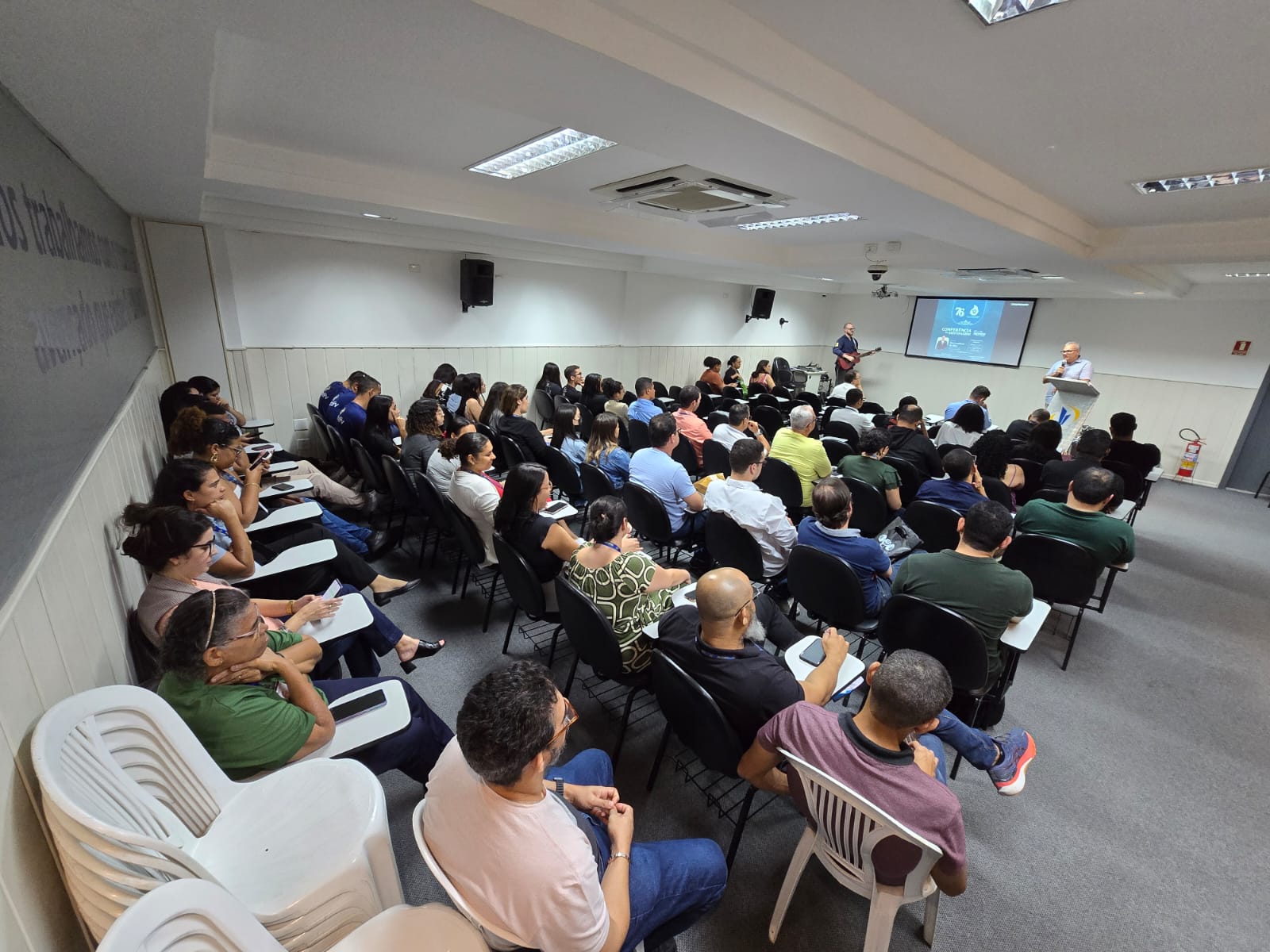 Grupo Multserv celebra o Dia dos Pais com mensagens de valorização e legado